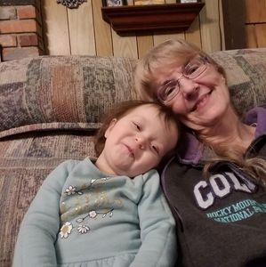 Meet your Posher, Tania